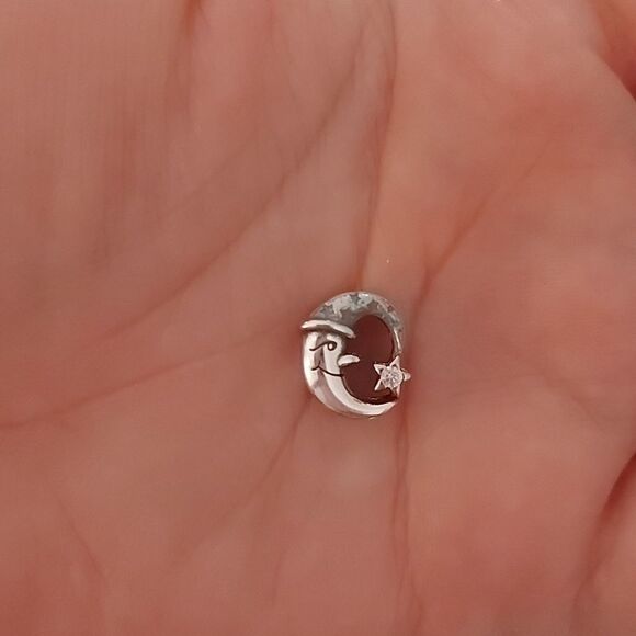 925 Silver Sleepy Moon Charm - Picture 4 of 10